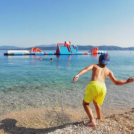 With Parking Spaces Igrane, Makarska - 16878 إيغراني
